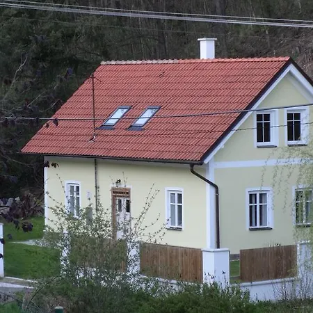 Chaloupka Za Potůčkem * Županovice