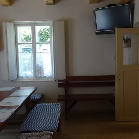 Lantställe Chaloupka Za Potuckem Županovice