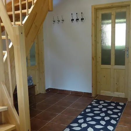 Kır Evi Chaloupka Za Potuckem *